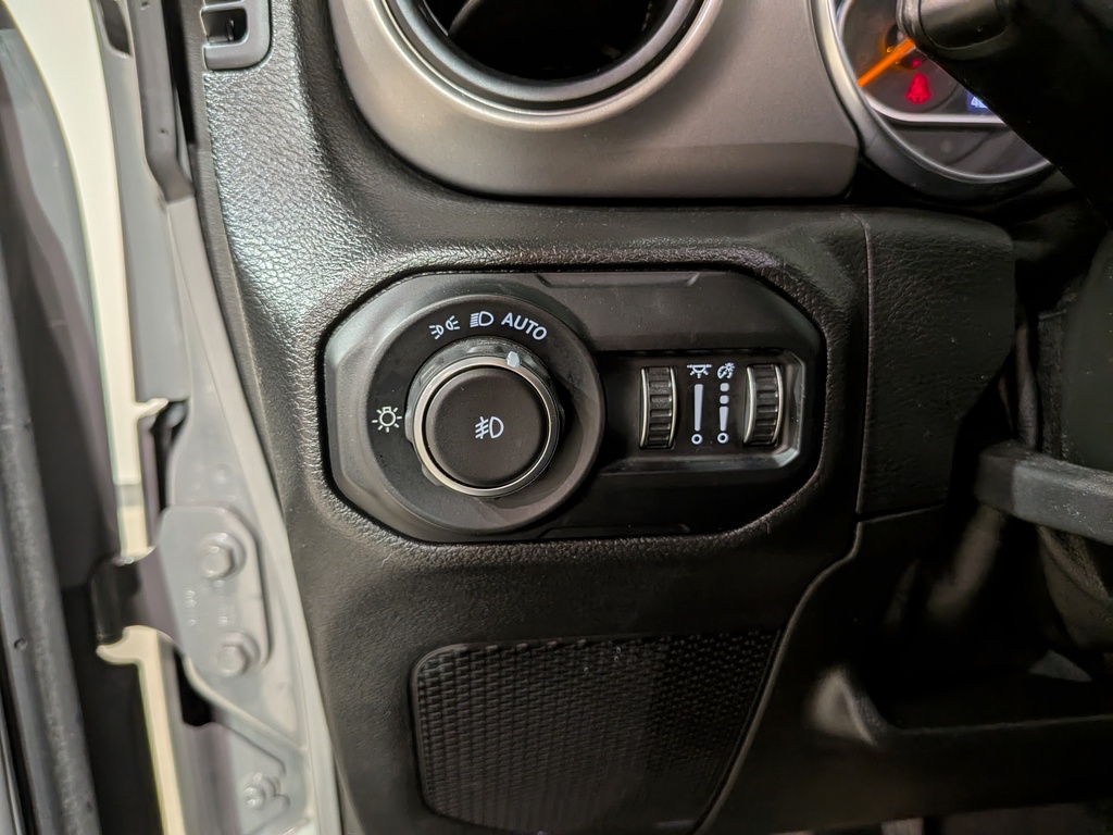 Jeep Wrangler 2021