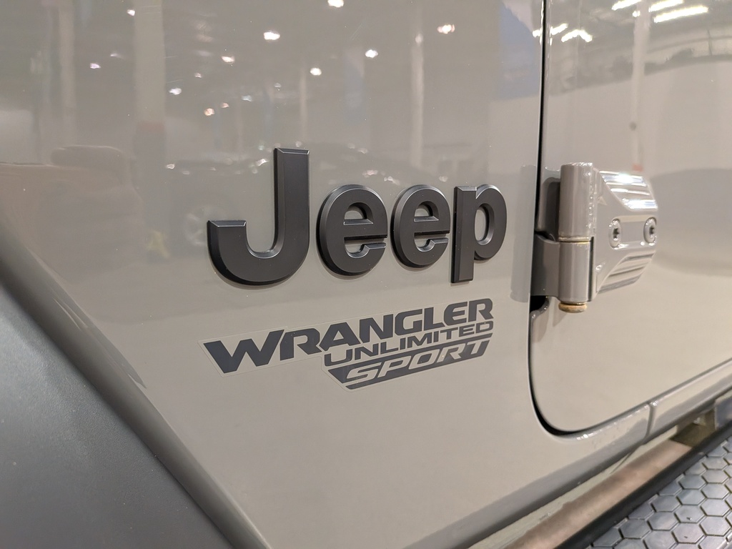 Jeep Wrangler 2021
