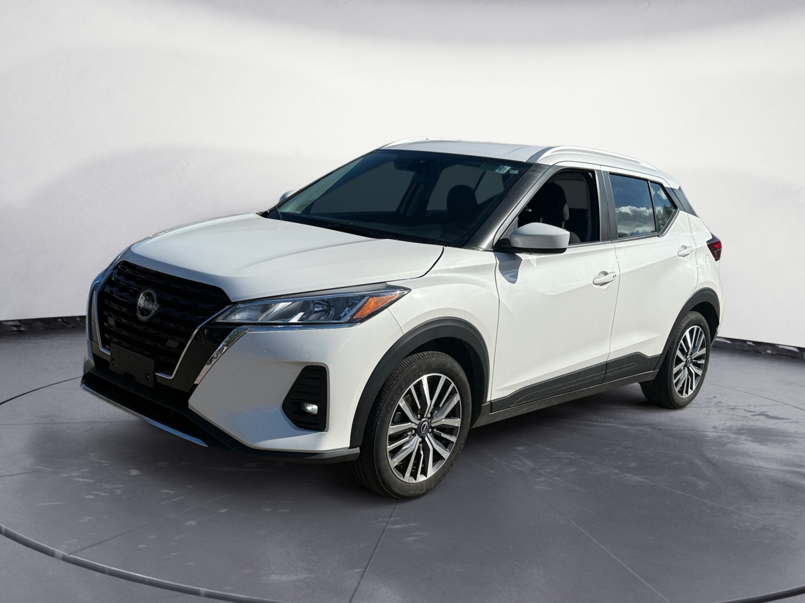 2024 Nissan Kicks