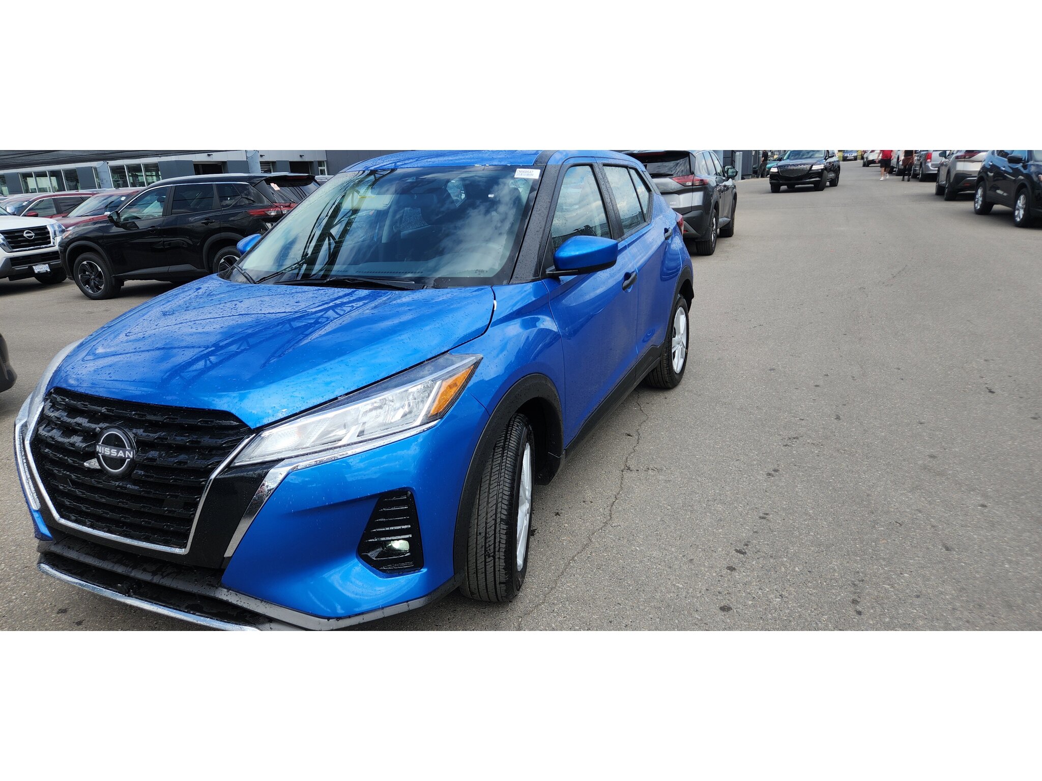 2025 Nissan Kicks Play