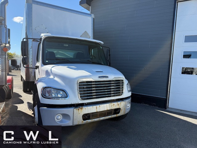 2013 Freightliner M2