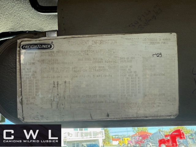 2013 Freightliner M2