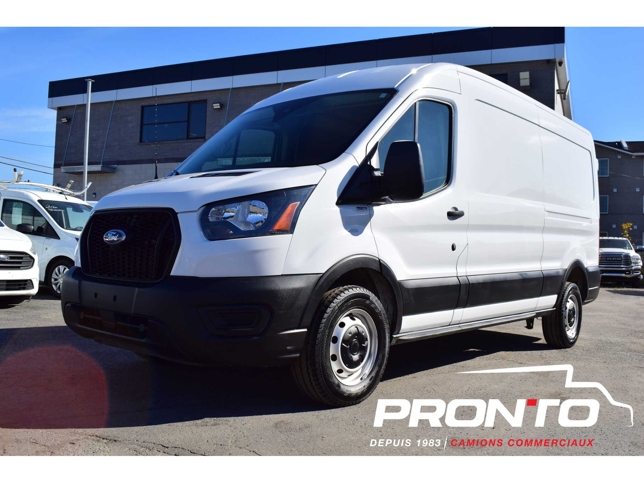 2022 Ford Transit Cargo Van