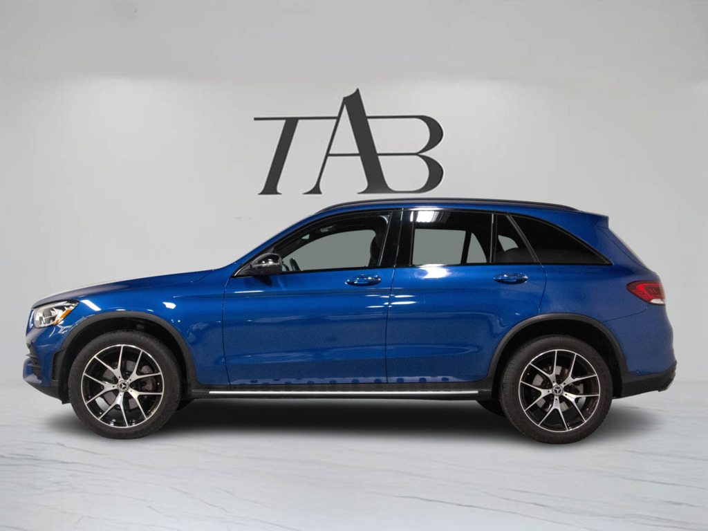 2022 Mercedes-Benz GLC 300 4MATIC, Toronto, Cash