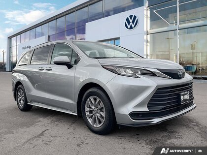 used 2022 Toyota Sienna car, priced at $43,420