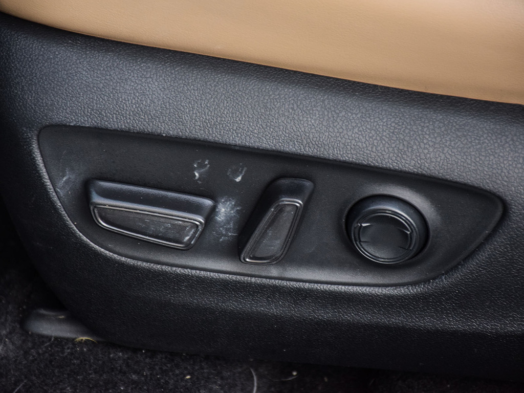 2024 Toyota RAV4 Limited, Toronto, Cash
