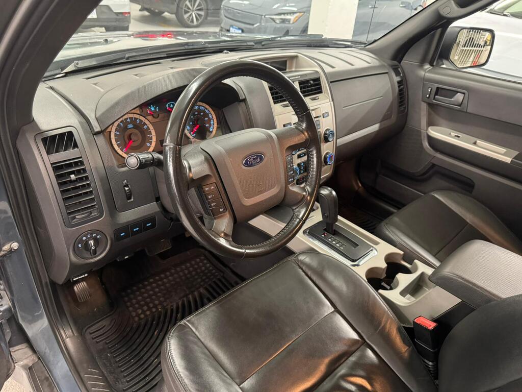 2011 Ford Escape XLT Automatic, 温哥华, 全款车