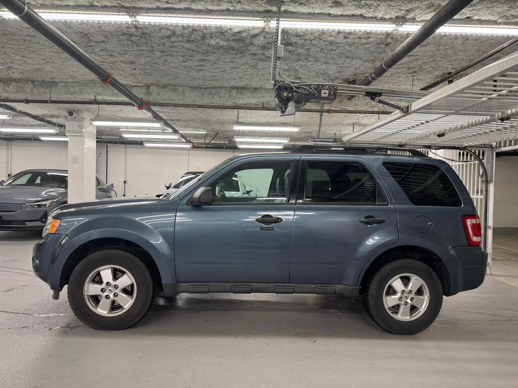 2011 Ford Escape XLT Automatic, 温哥华, 全款车