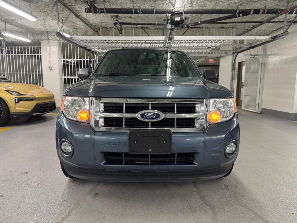 2011 Ford Escape XLT Automatic, 温哥华, 全款车
