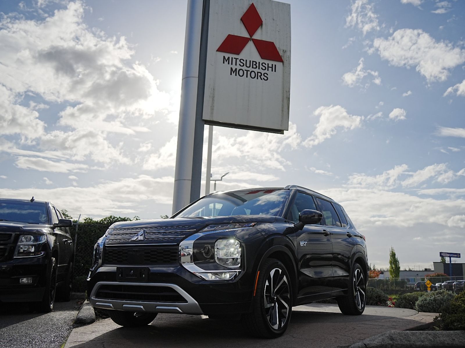 2024 Mitsubishi Outlander PHEV