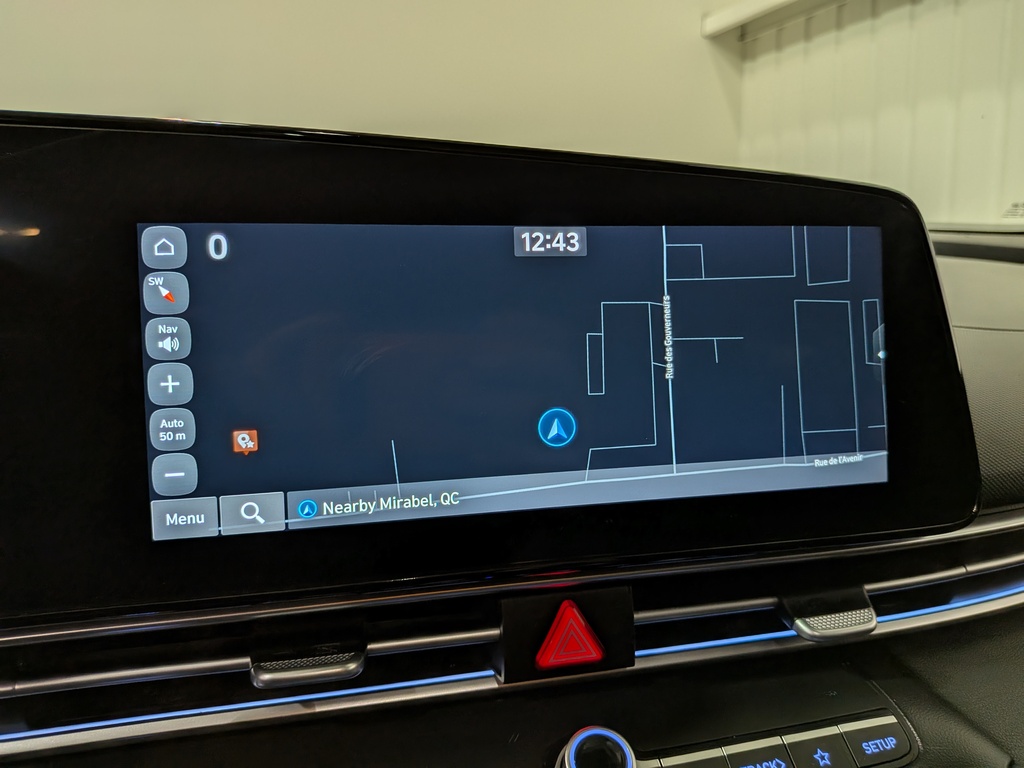 Hyundai Elantra 2023