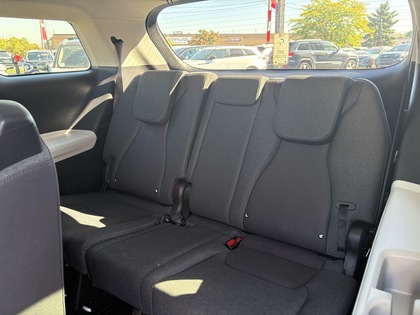 used 2023 Kia Carnival car, priced at $34,950