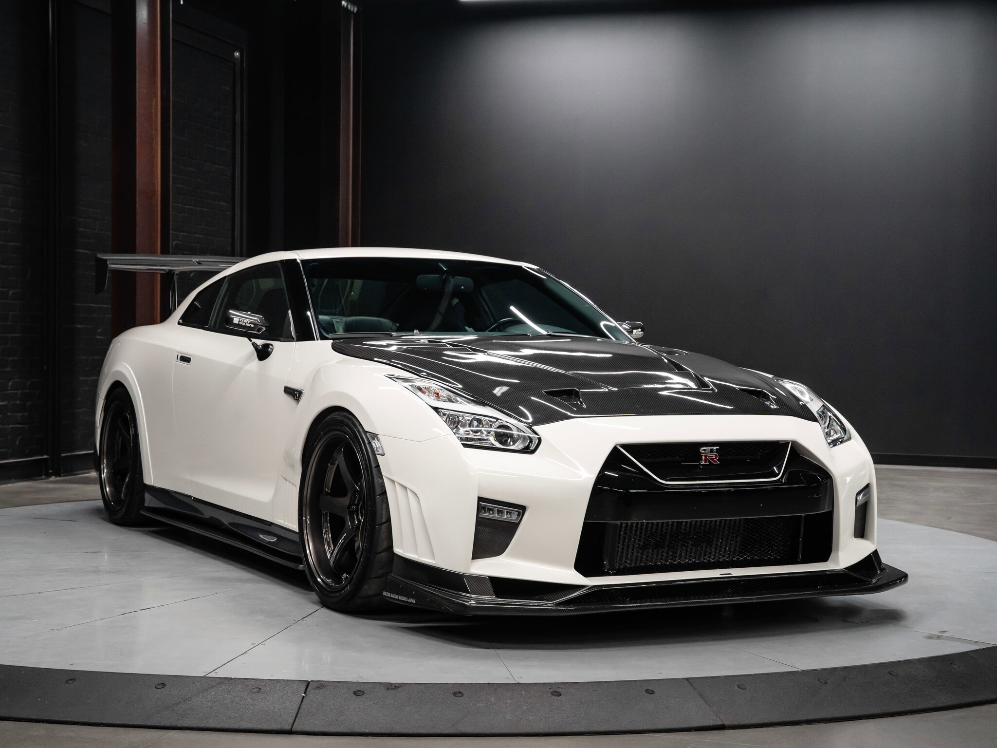 2017 Nissan GT-R