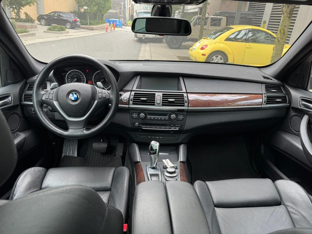 2009 BMW X6 xDrive50i, Vancouver, Cash