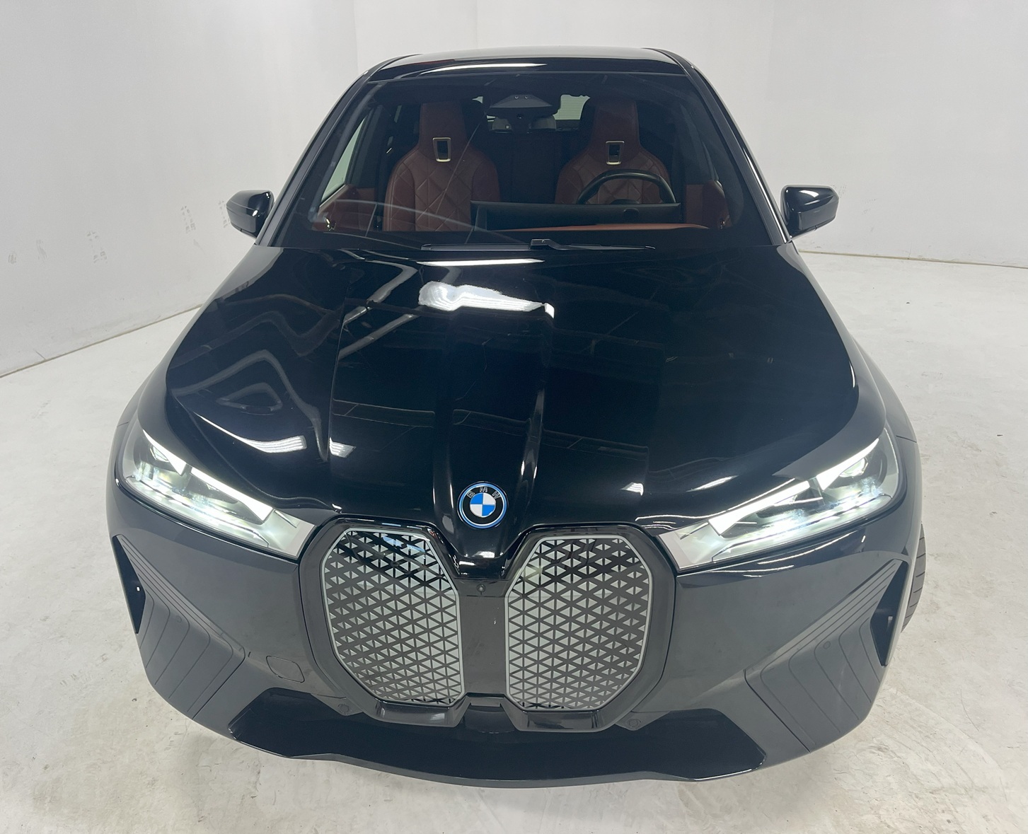 2023 BMW iX