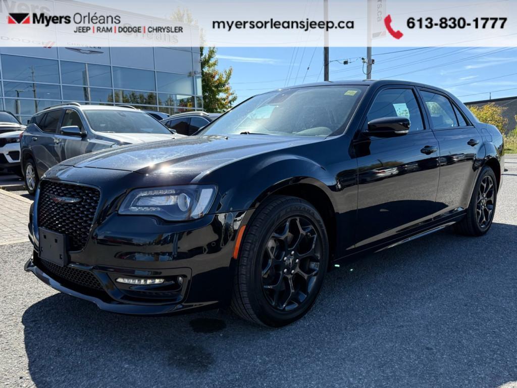 2022 Chrysler 300