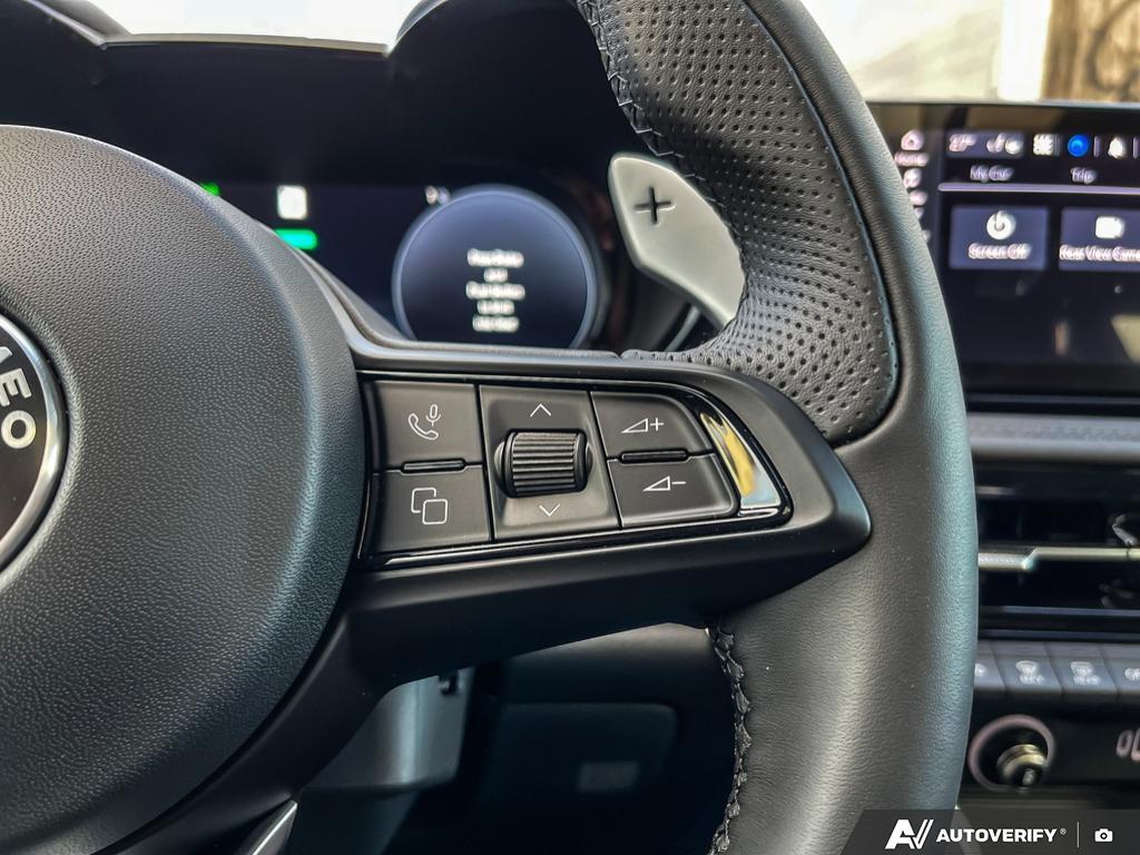 2024 Alfa Romeo Tonale Veloce EAWD, Vancouver, Cash