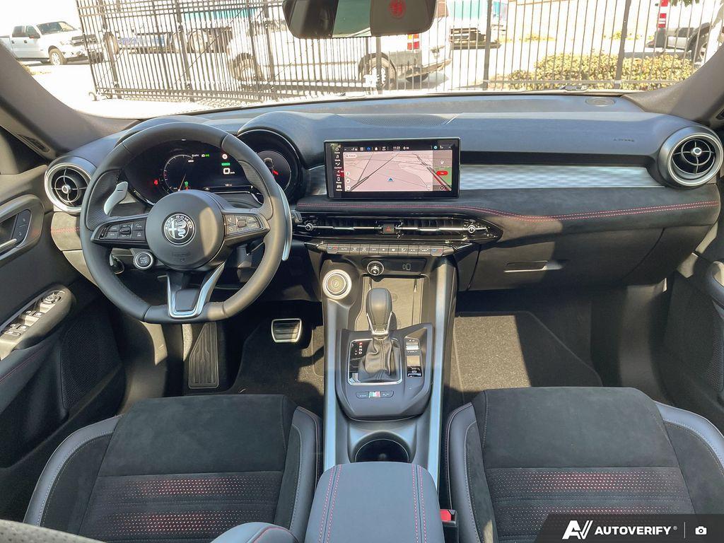 2024 Alfa Romeo Tonale EAWD (PHEV) Veloce, 温哥华, 全款车