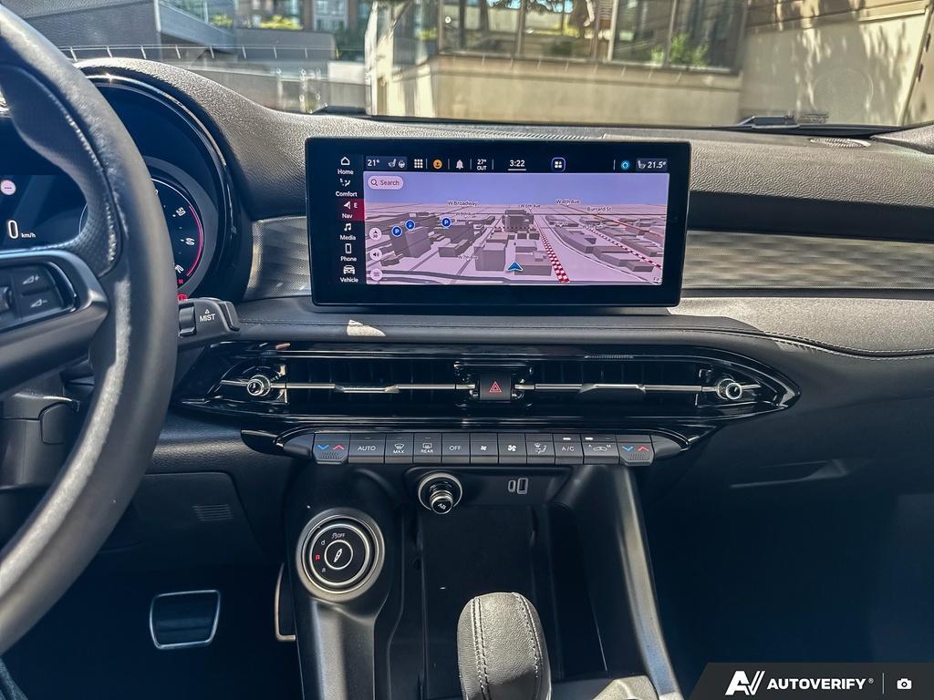 2023 Alfa Romeo Tonale Veloce AWD, Vancouver, Cash