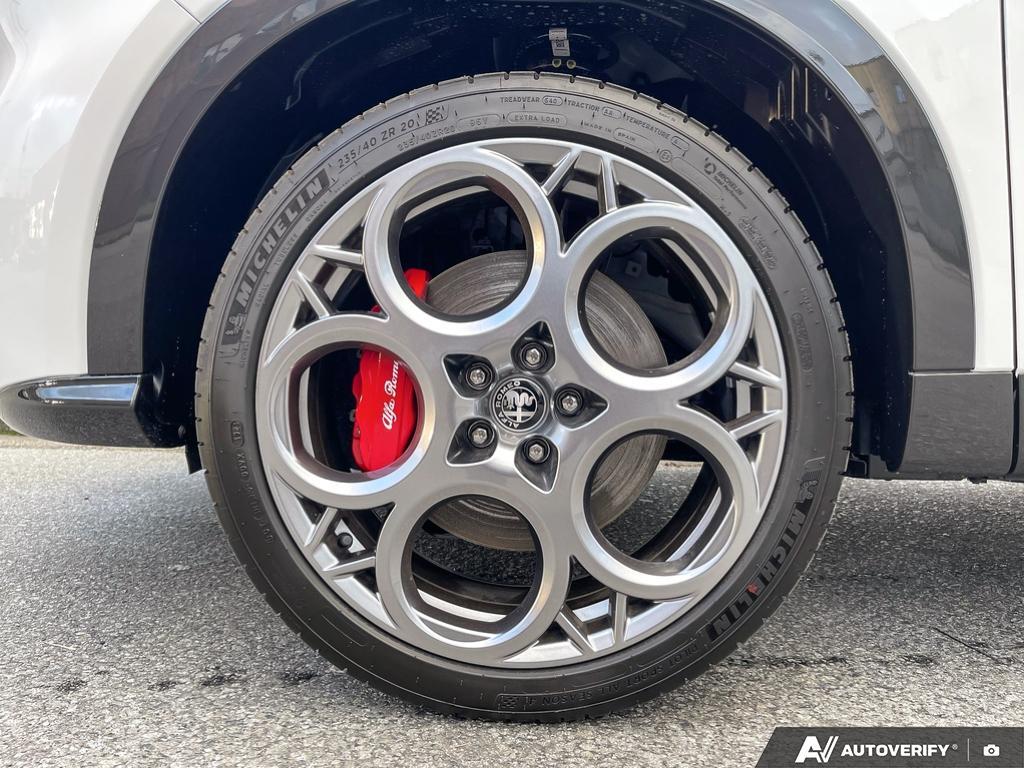2024 Alfa Romeo Tonale Veloce EAWD, Vancouver, Cash