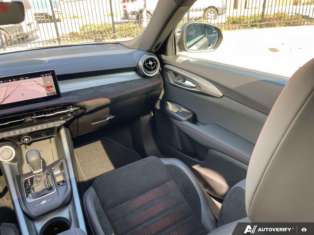 2024 Alfa Romeo Tonale EAWD (PHEV) Veloce, 温哥华, 全款车