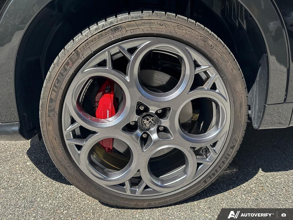 2023 Alfa Romeo Tonale Veloce AWD, Vancouver, Cash