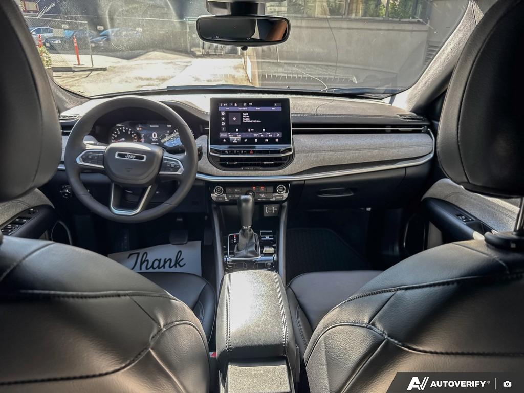 2023 Jeep Compass North, Vancouver, Cash