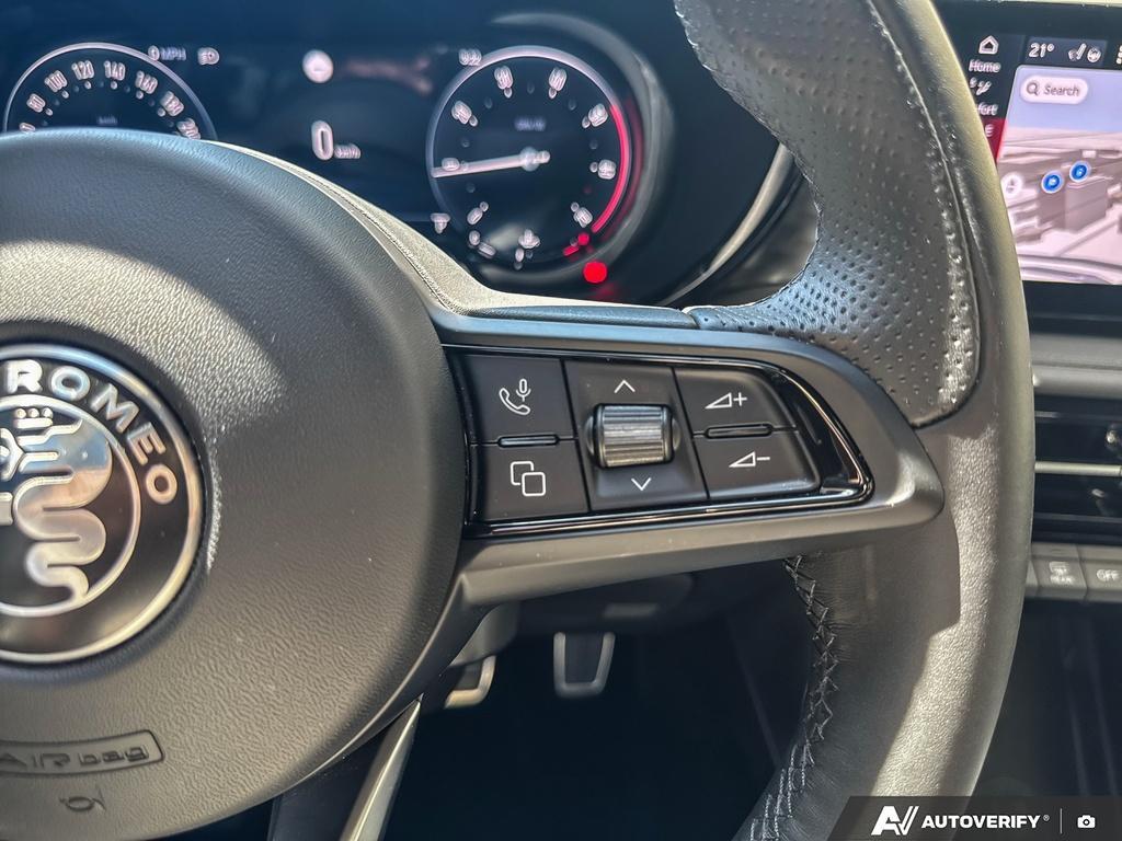 2023 Alfa Romeo Tonale Veloce AWD, Vancouver, Cash