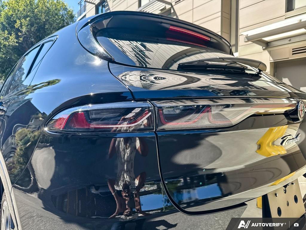 2023 Alfa Romeo Tonale Veloce AWD, Vancouver, Cash