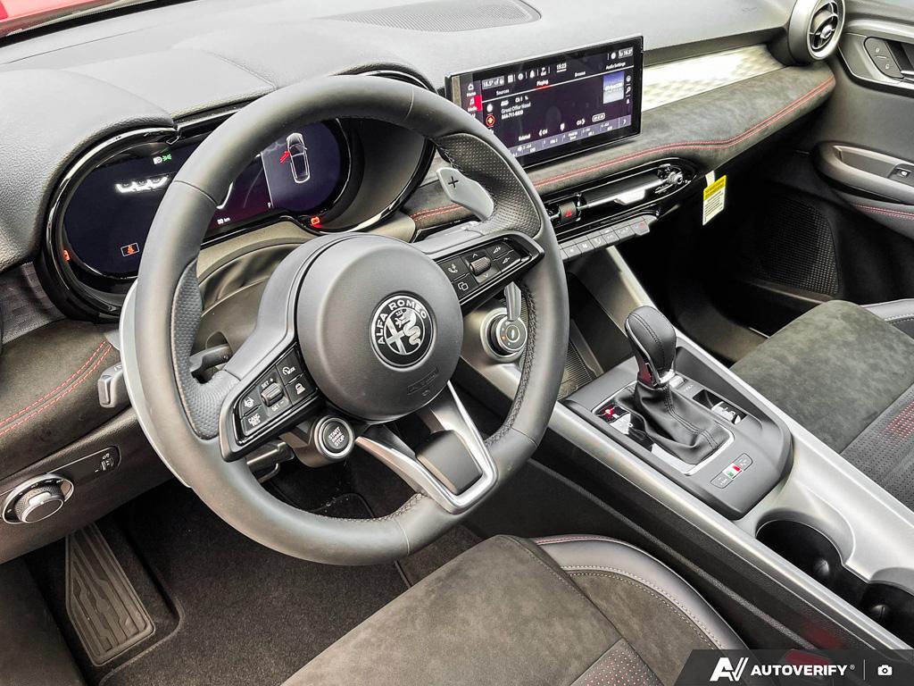 2024 Alfa Romeo Tonale Veloce EAWD, Vancouver, Cash