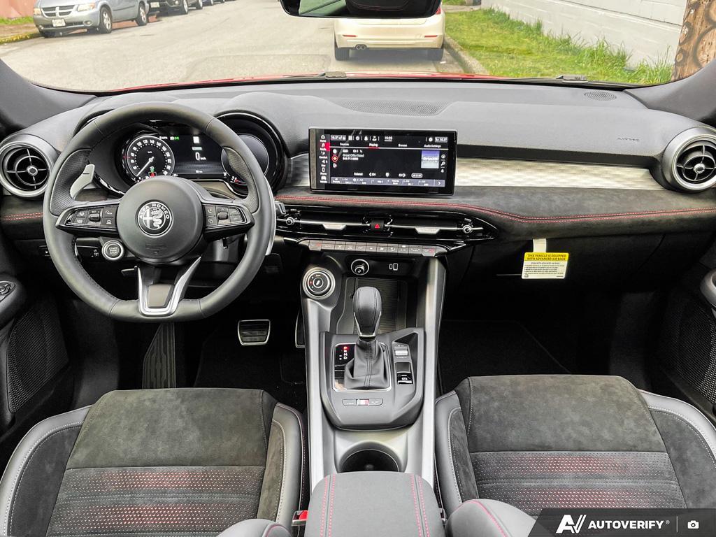 2024 Alfa Romeo Tonale Veloce EAWD, Vancouver, Cash