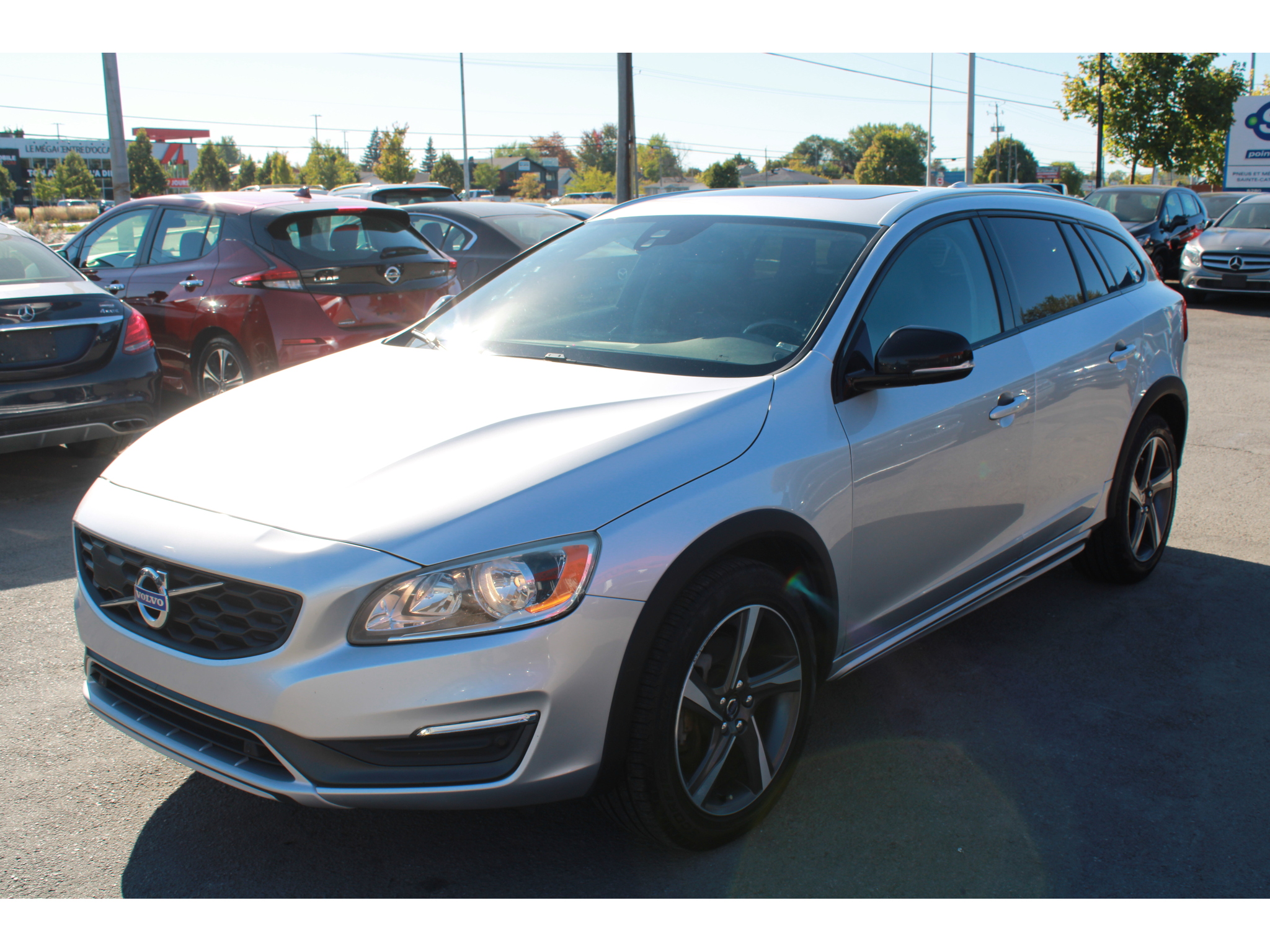 2015 Volvo V60 Cross Country