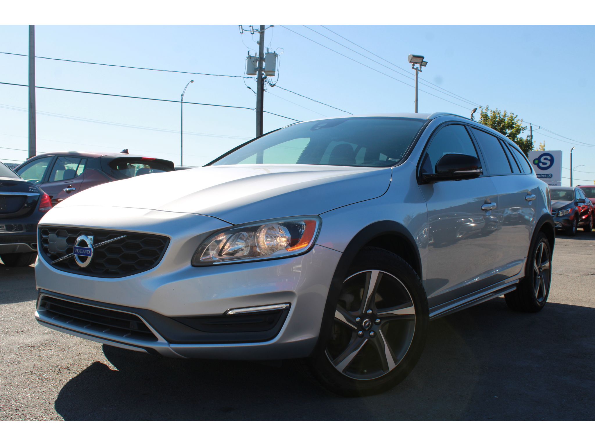 2015 Volvo V60 Cross Country