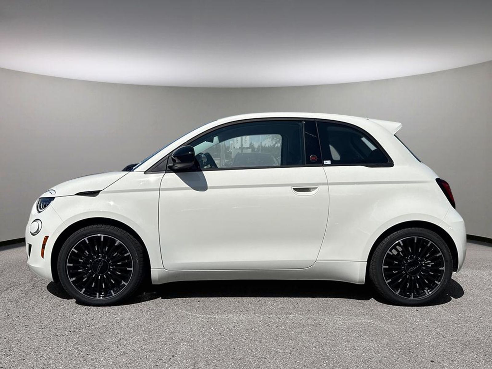 2025 FIAT 500e BEV