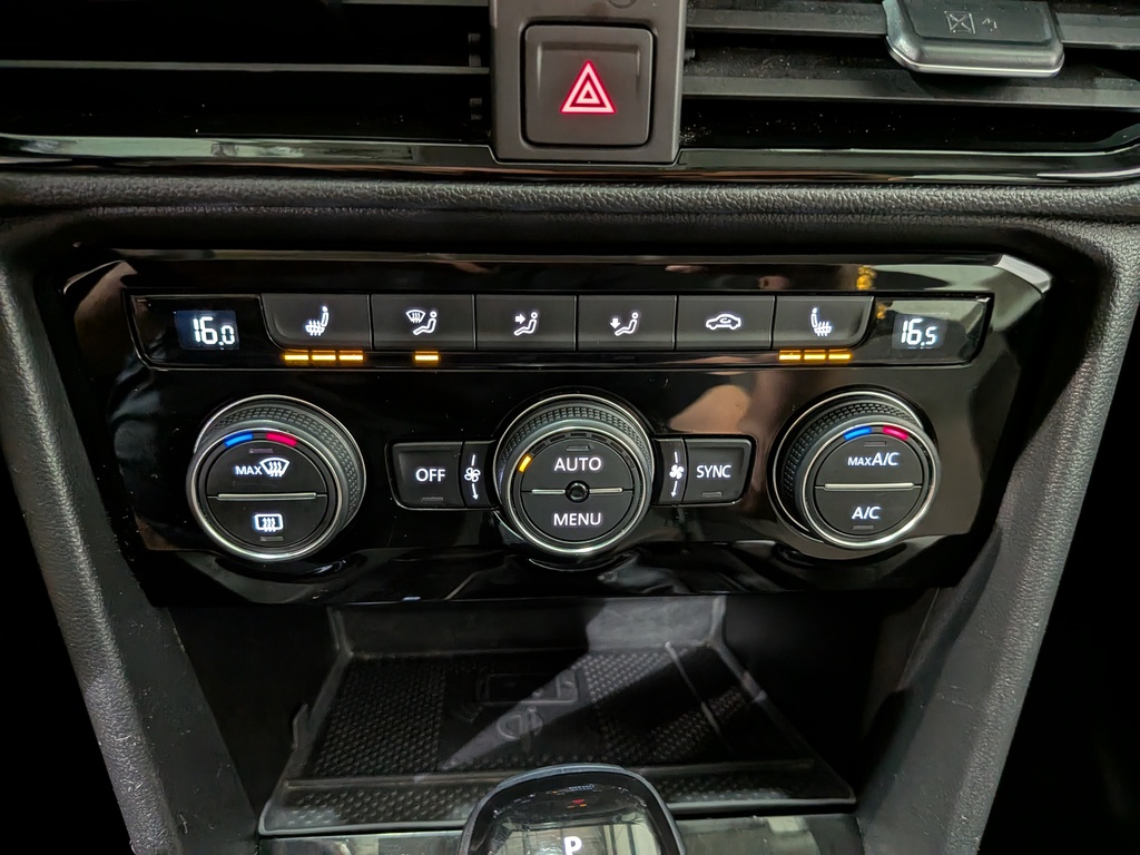 Volkswagen Taos 2024