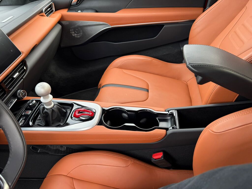 2024 Lotus Emira V6 First Edition, 温哥华, 全款车