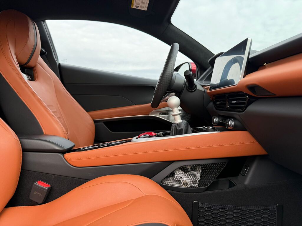 2024 Lotus Emira V6 First Edition, 温哥华, 全款车