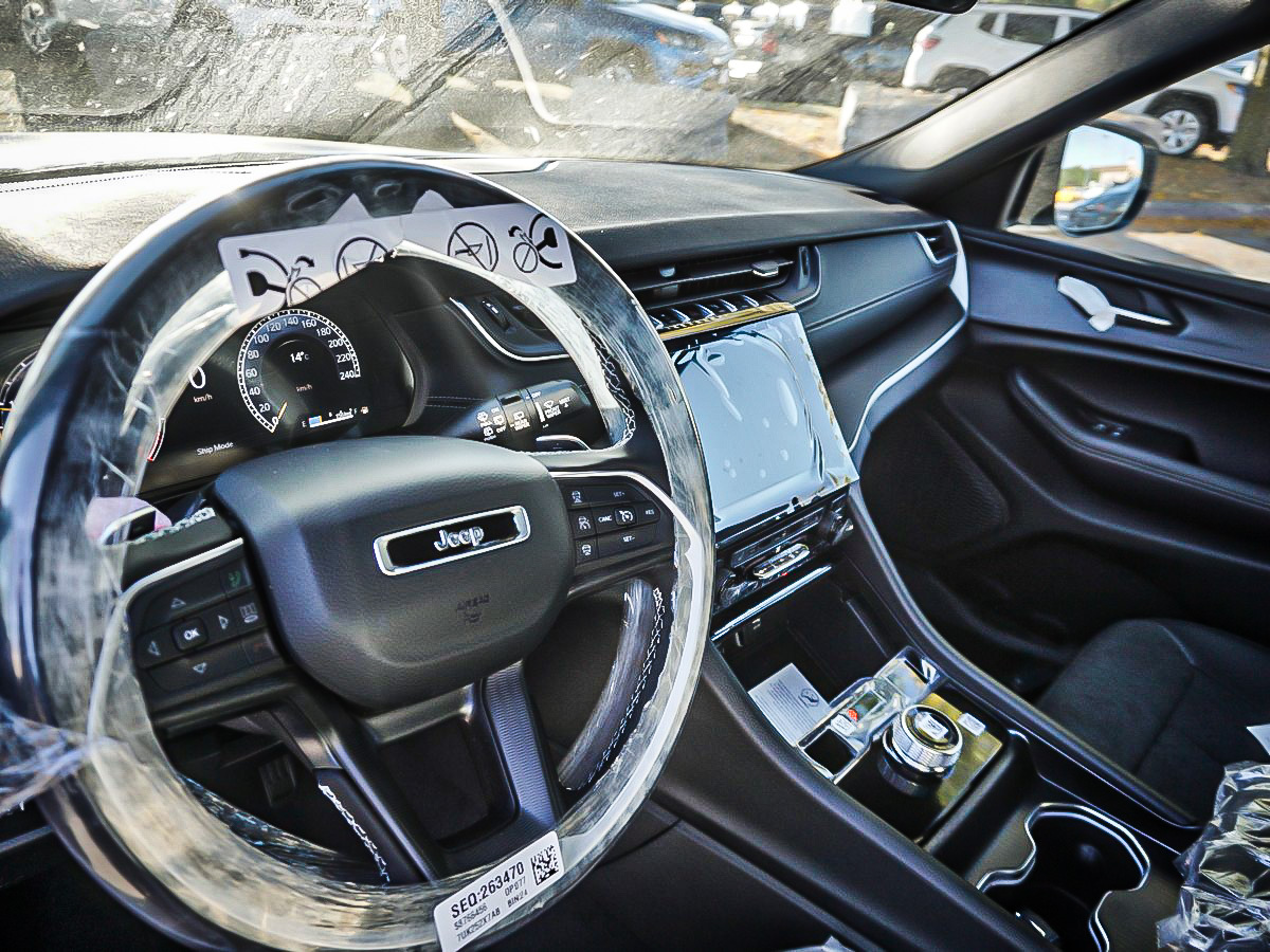 2025 Jeep Grand Cherokee L