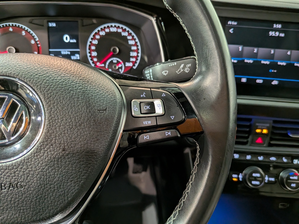 Volkswagen Jetta 2019