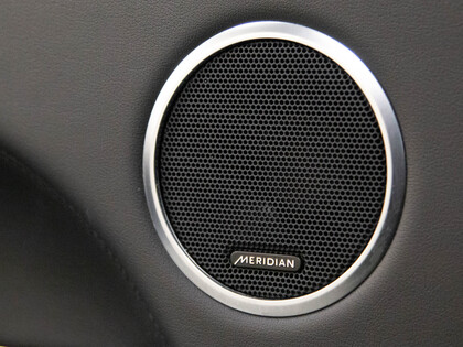 used 2015 Land Rover Range Rover car, priced at $29,900