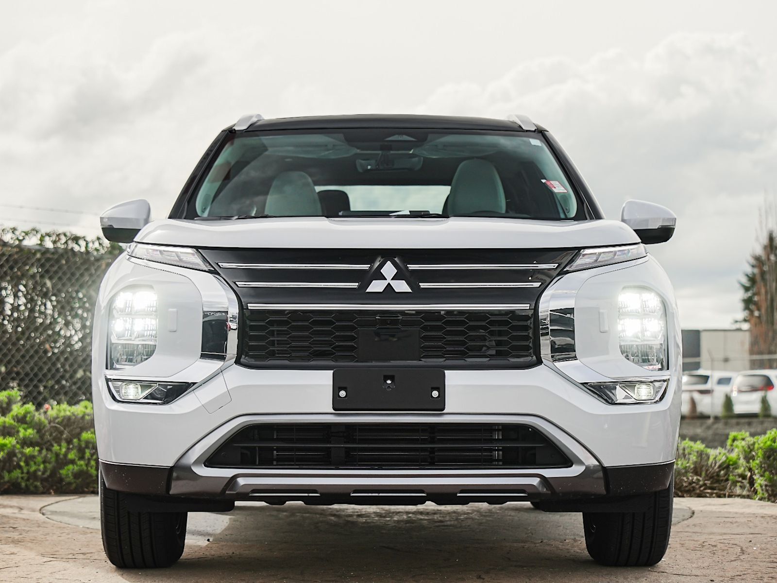 2025 Mitsubishi Outlander