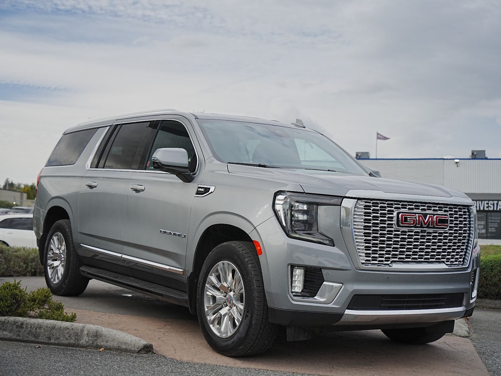 2023 GMC Yukon XL