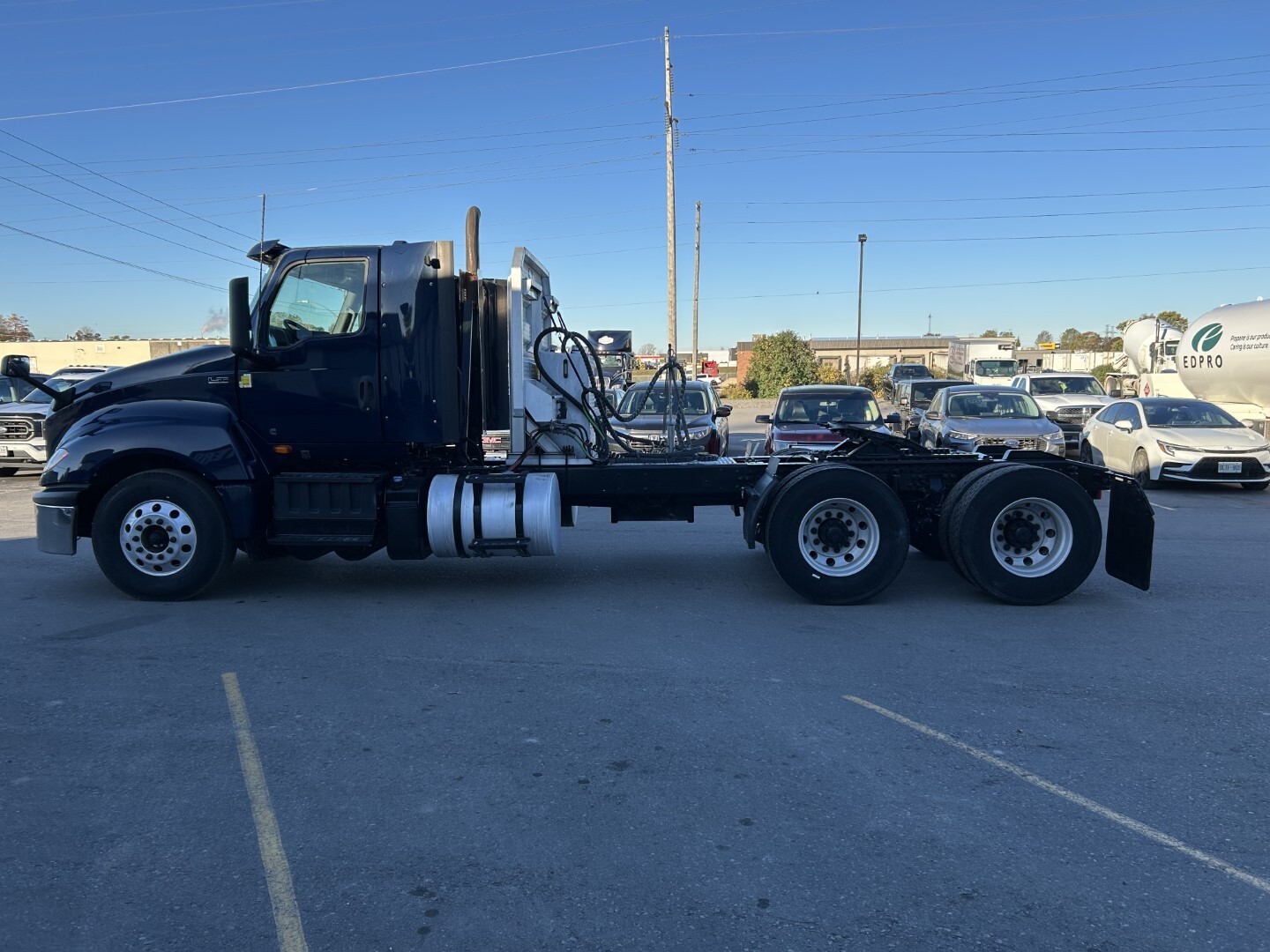 2018 International LT625