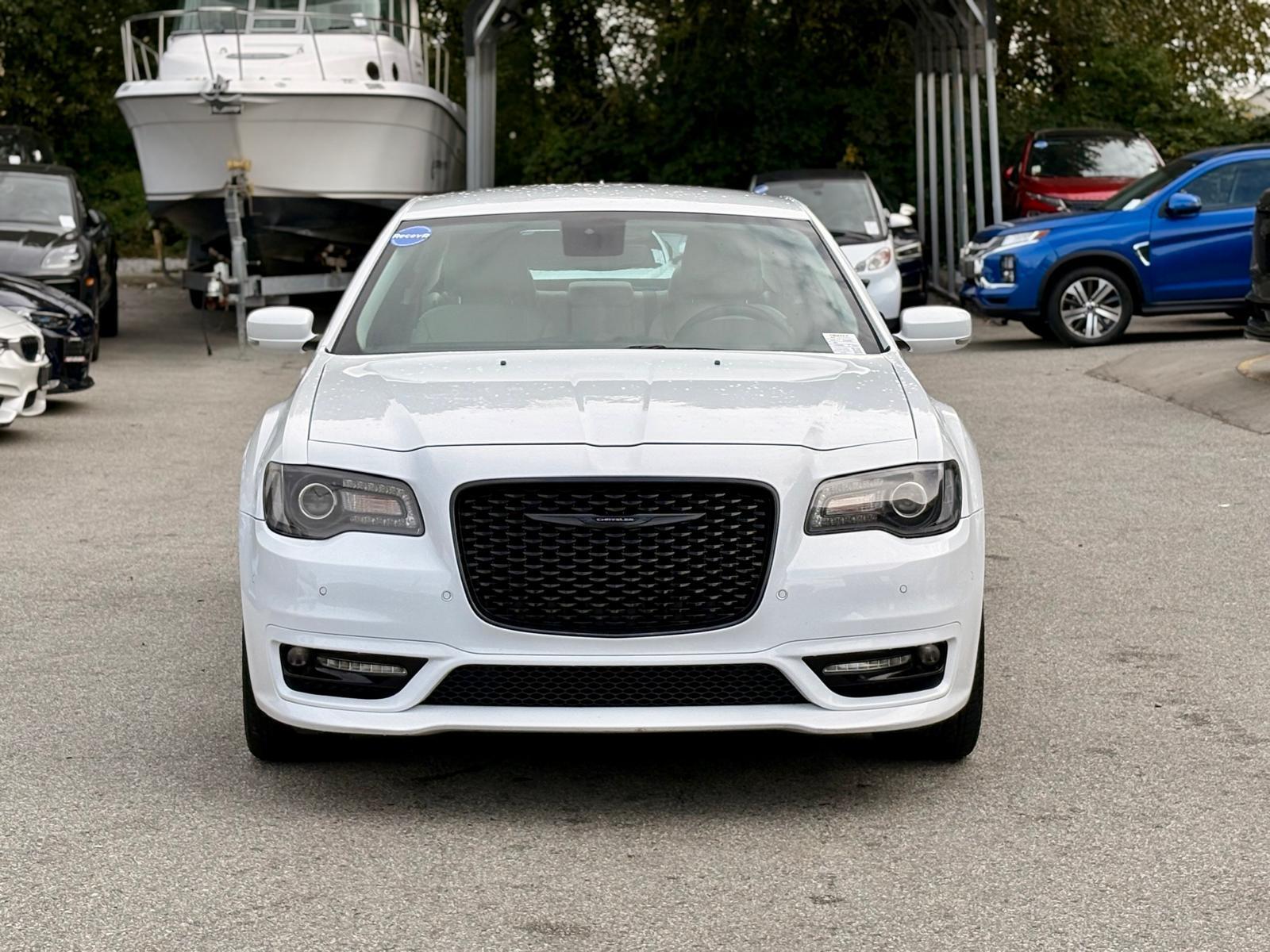2023 Chrysler 300