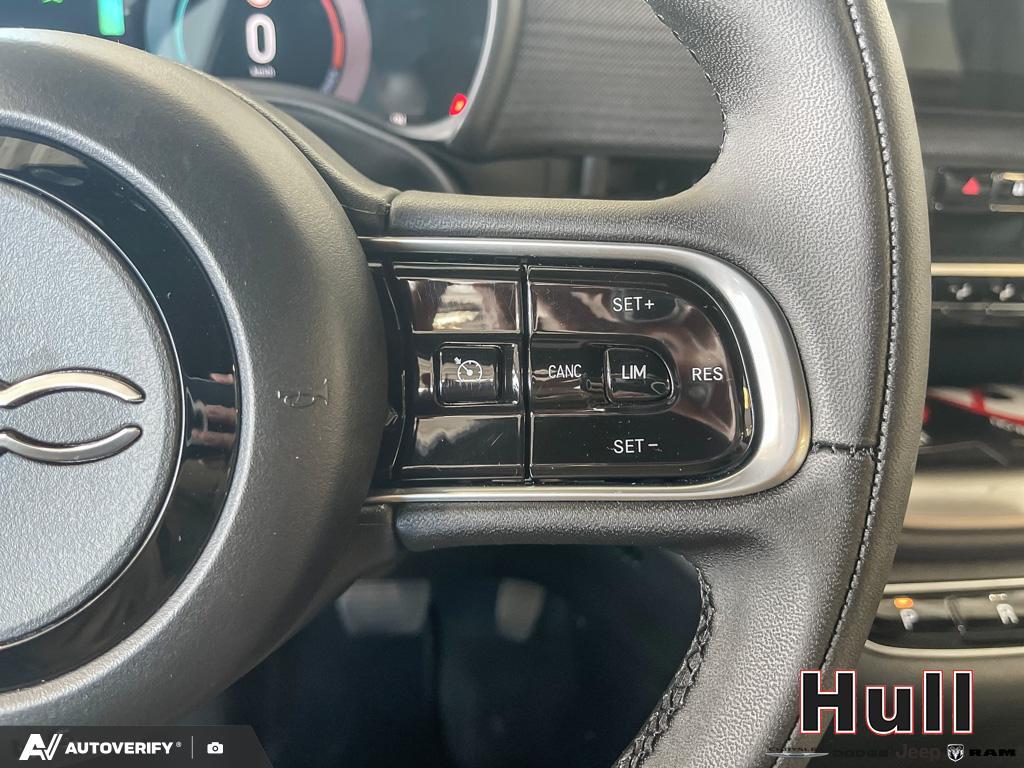 2025 Fiat 500e BEV Giorgio Armani, Toronto, Cash