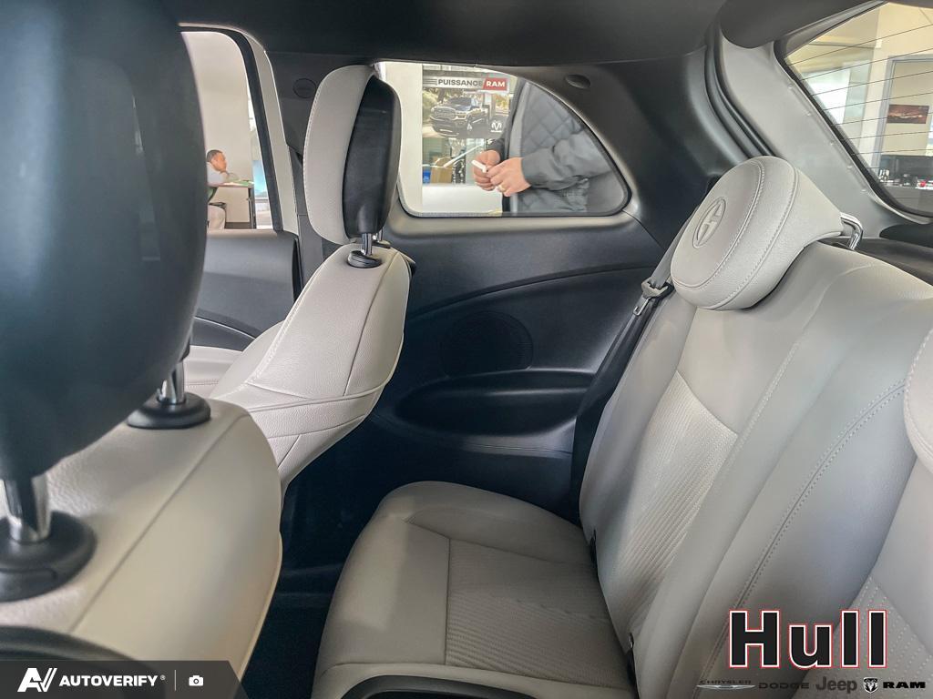 2025 Fiat 500e BEV Giorgio Armani, Toronto, Cash