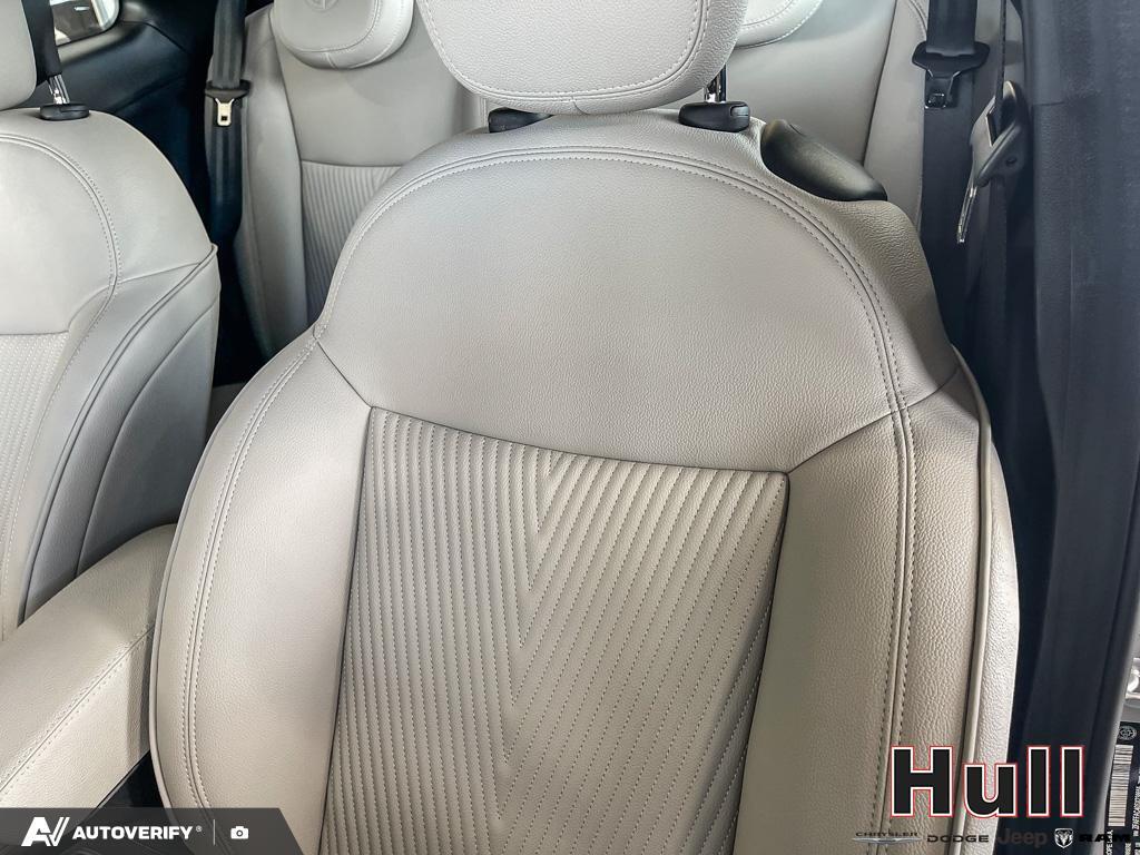 2025 Fiat 500e BEV Giorgio Armani, Toronto, Cash