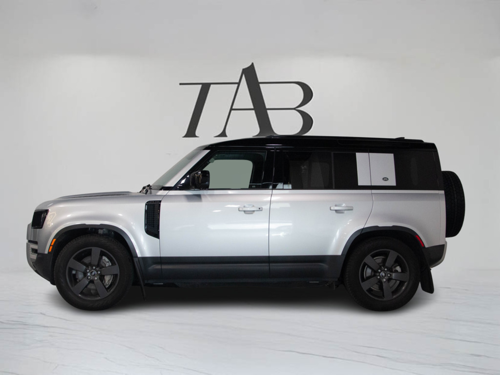 2023 Land Rover Defender 110 SE, Toronto, Cash