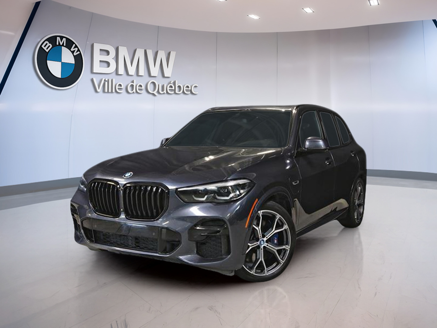 2022 BMW X5 xDrive40i M Sport Package