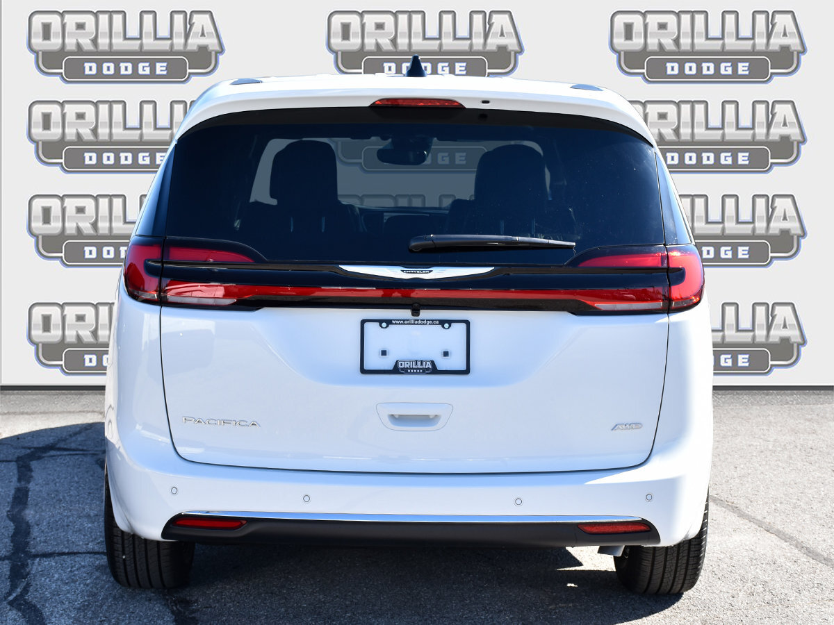 2026 Chrysler Pacifica